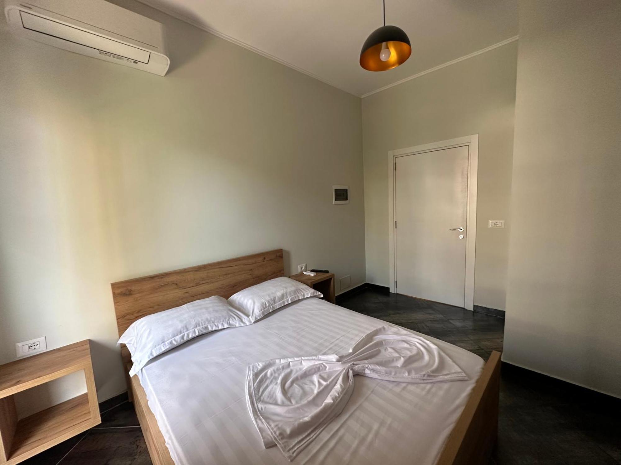 Central Comfort Suites Tiranë Luaran gambar