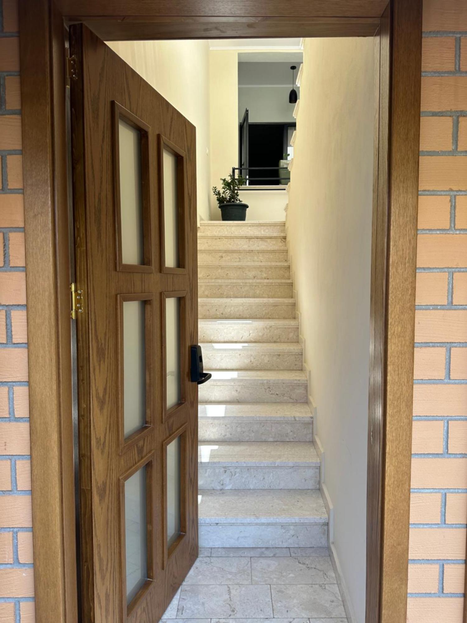 Central Comfort Suites Tiranë Luaran gambar